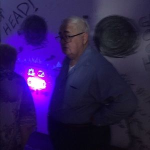 Meet your Posher, Ray